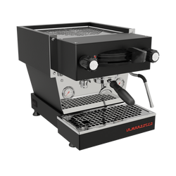 Linea Mini Black, lateral view.