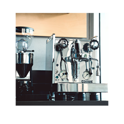Rocket Mozzafiato Cronometro V3 espresso machine